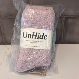 2-pack pink and grey UnHide Softie Socks